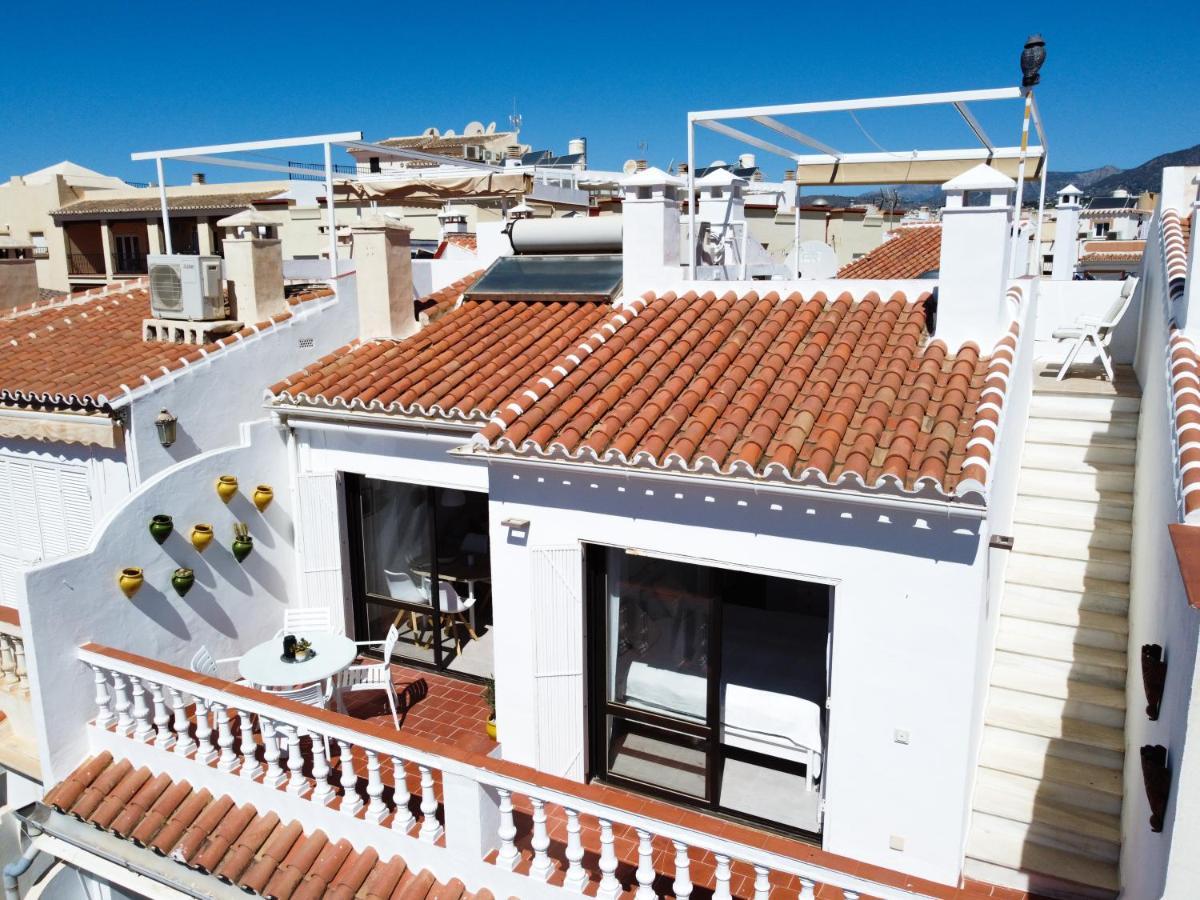 Penthouse With Roof Terrace In Parador, Apartament