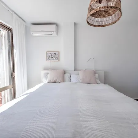 Penthouse With Roof Terrace In Parador, Nerja Exterior foto