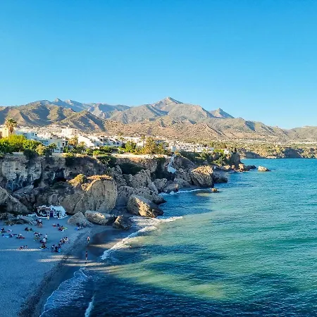 Penthouse With Roof Terrace In Parador, Nerja Exterior foto